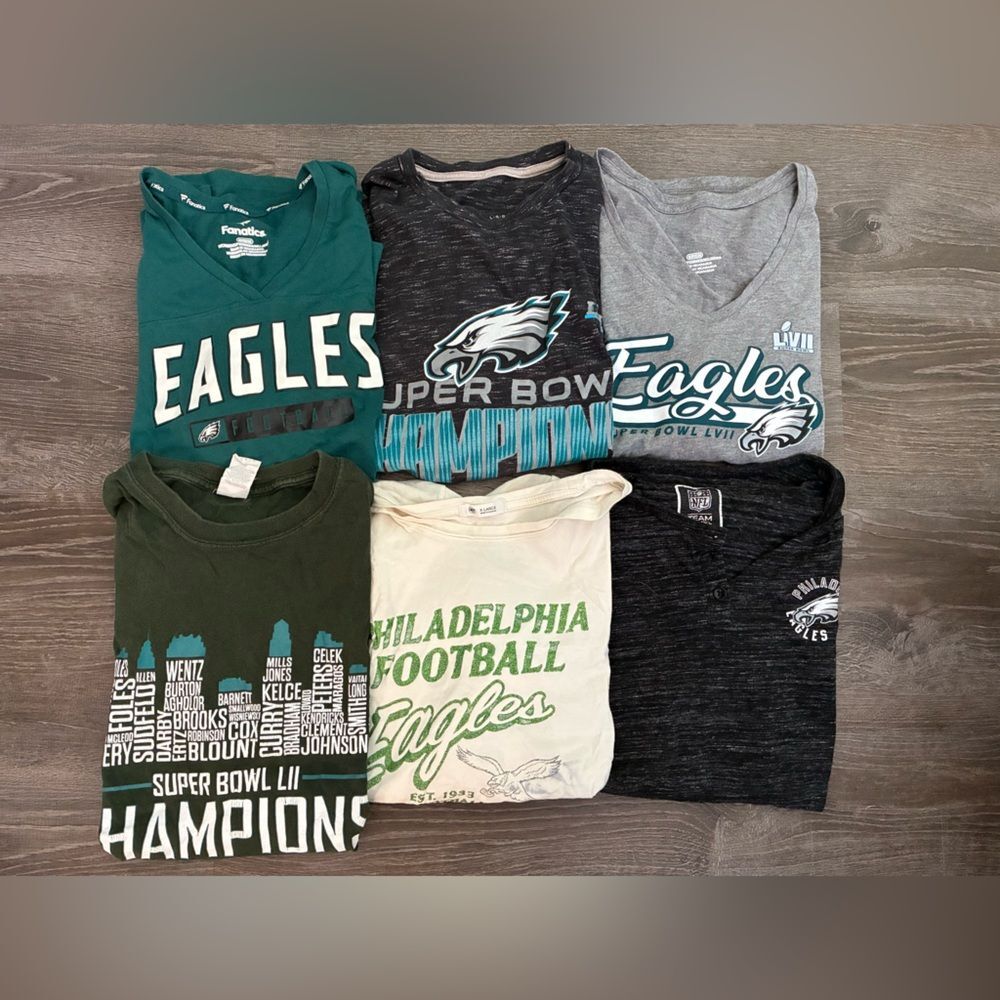 Women’s NFL Philadelphia Eagles Super Bowl T-Shirt Bundle - all sizes